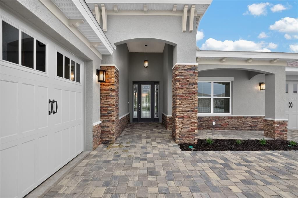 For Sale: $558,355 (3 beds, 3 baths, 2373 Square Feet)