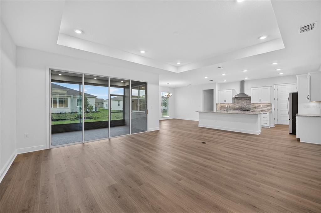 For Sale: $558,355 (3 beds, 3 baths, 2373 Square Feet)