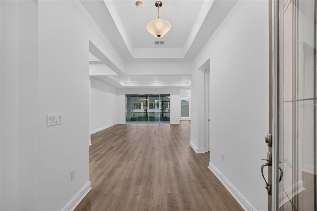 For Sale: $558,355 (3 beds, 3 baths, 2373 Square Feet)