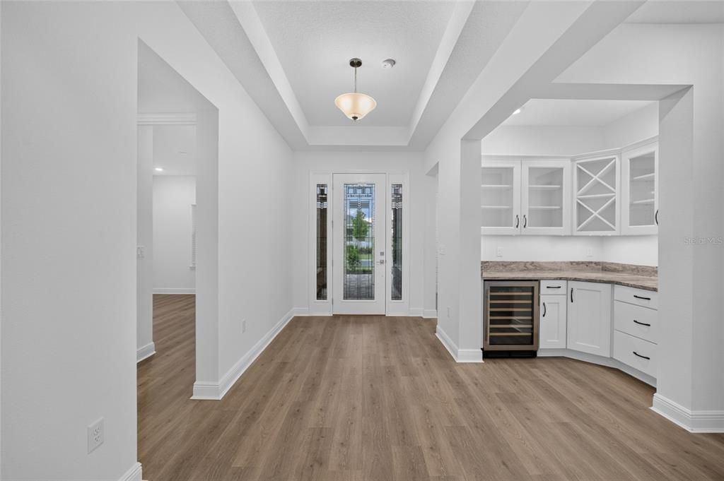 For Sale: $558,355 (3 beds, 3 baths, 2373 Square Feet)
