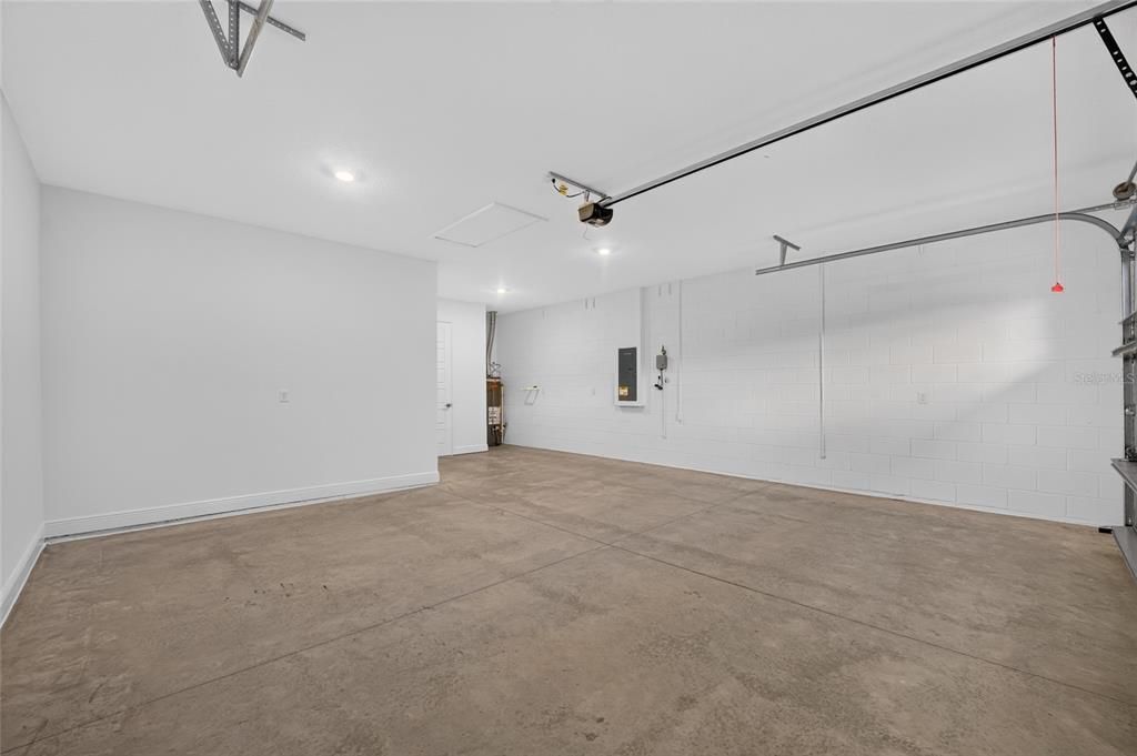 For Sale: $558,355 (3 beds, 3 baths, 2373 Square Feet)
