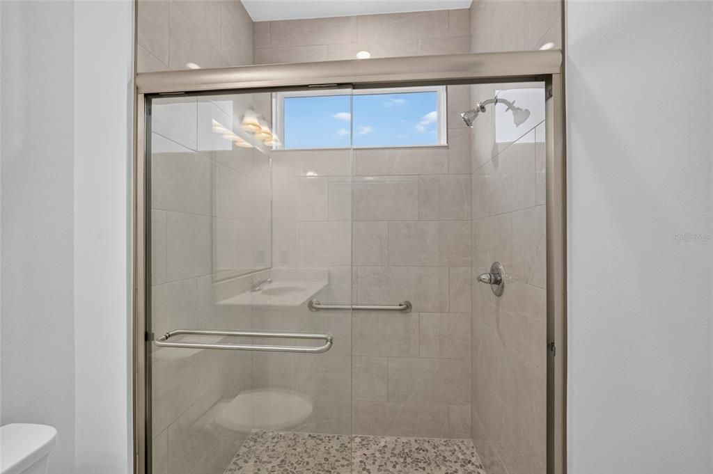 For Sale: $558,355 (3 beds, 3 baths, 2373 Square Feet)