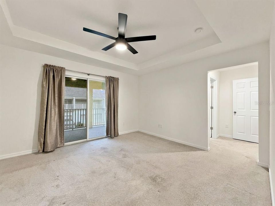 For Sale: $405,000 (3 beds, 2 baths, 1382 Square Feet)