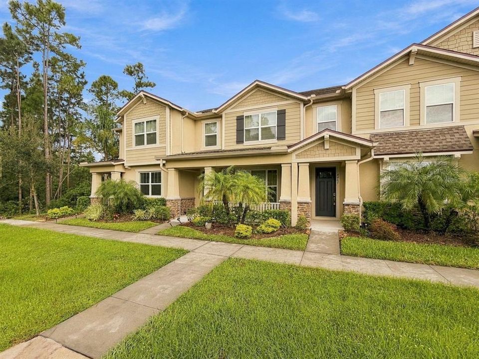 For Sale: $405,000 (3 beds, 2 baths, 1382 Square Feet)