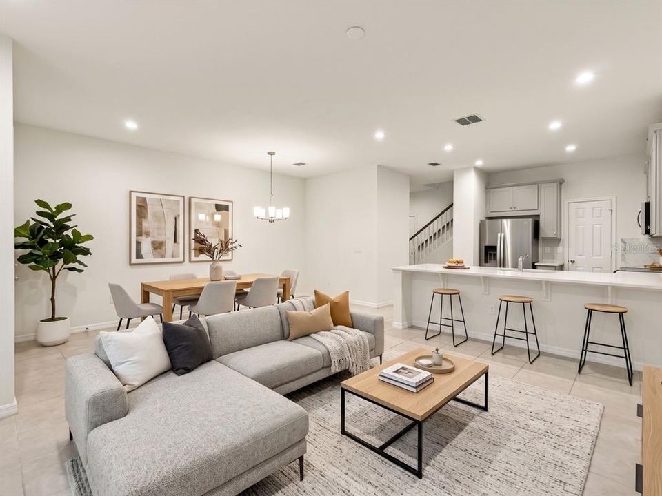 For Sale: $405,000 (3 beds, 2 baths, 1382 Square Feet)