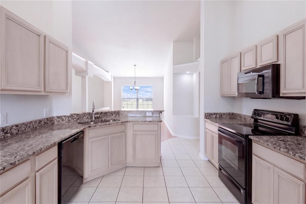 En Venta: $324,900 (4 camas, 2 baños, 1802 Pies cuadrados)