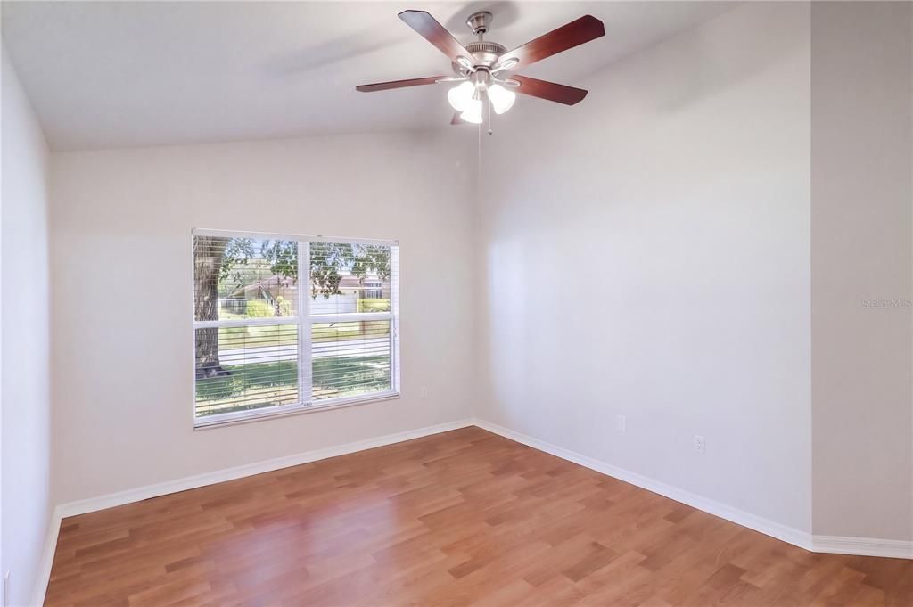 En Venta: $324,900 (4 camas, 2 baños, 1802 Pies cuadrados)
