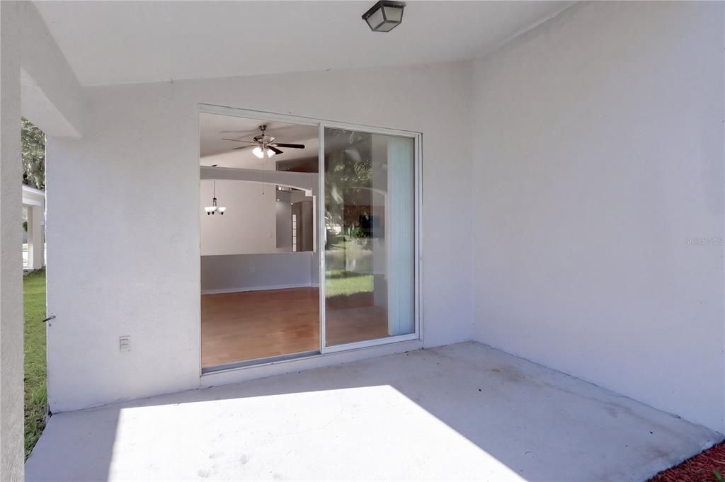 En Venta: $324,900 (4 camas, 2 baños, 1802 Pies cuadrados)