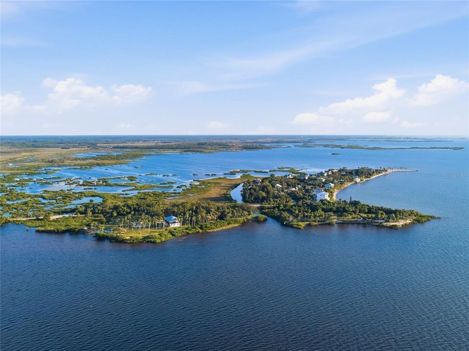 En Venta: $749,000 (3.40 acres)