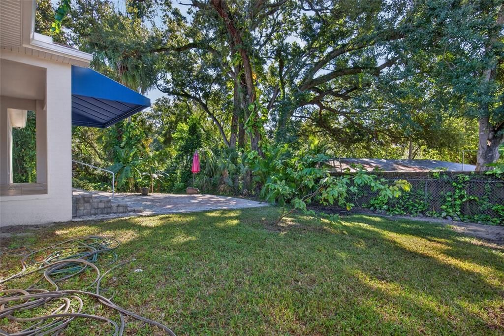 For Sale: $600,000 (4 beds, 3 baths, 2177 Square Feet)