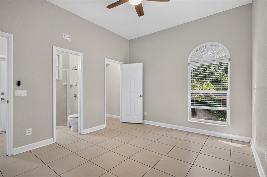 For Sale: $600,000 (4 beds, 3 baths, 2177 Square Feet)