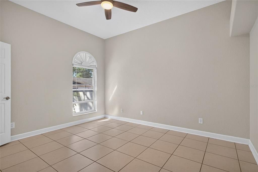 For Sale: $600,000 (4 beds, 3 baths, 2177 Square Feet)