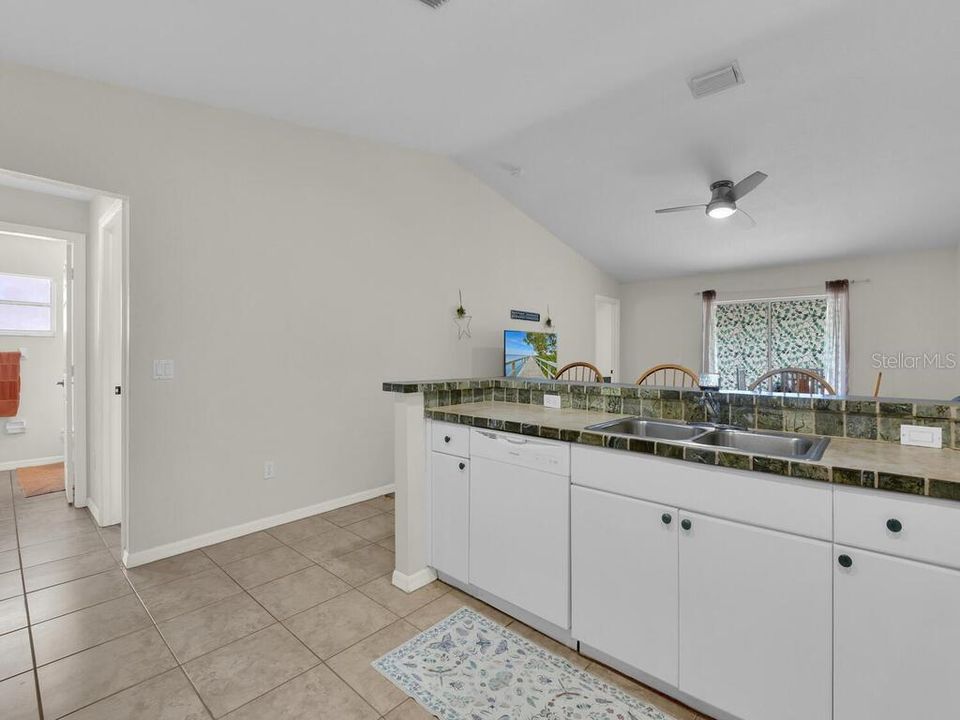 For Sale: $449,000 (6 beds, 0 baths, 2382 Square Feet)