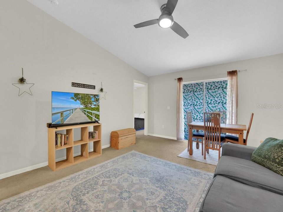 For Sale: $449,000 (6 beds, 0 baths, 2382 Square Feet)