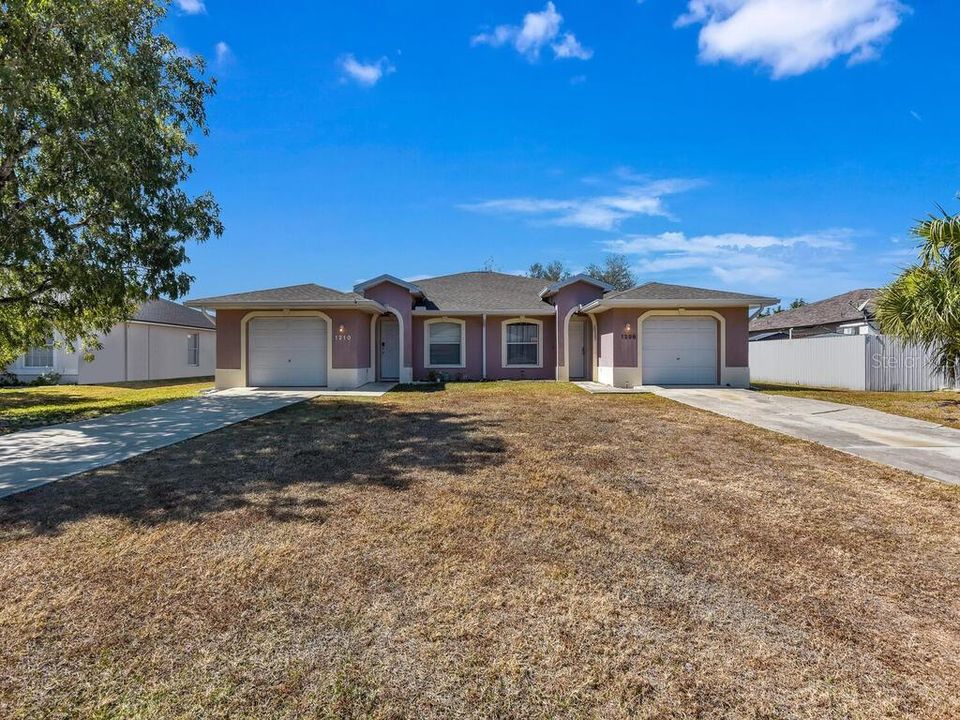 For Sale: $449,000 (6 beds, 0 baths, 2382 Square Feet)