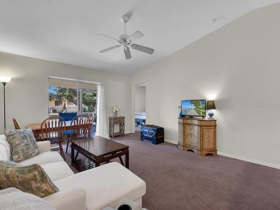 For Sale: $449,000 (6 beds, 0 baths, 2382 Square Feet)