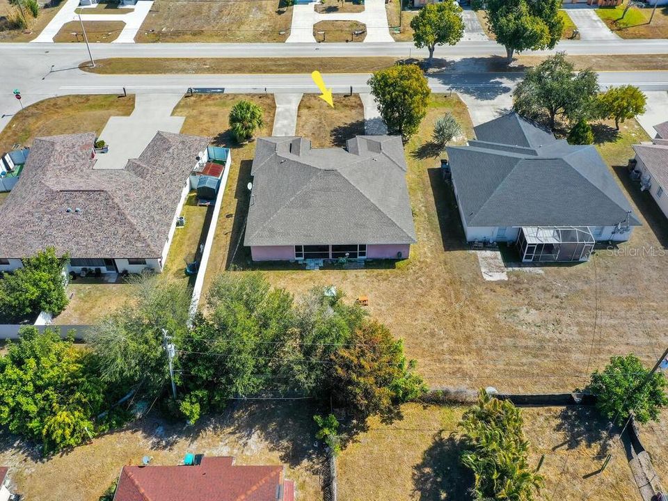 For Sale: $449,000 (6 beds, 0 baths, 2382 Square Feet)
