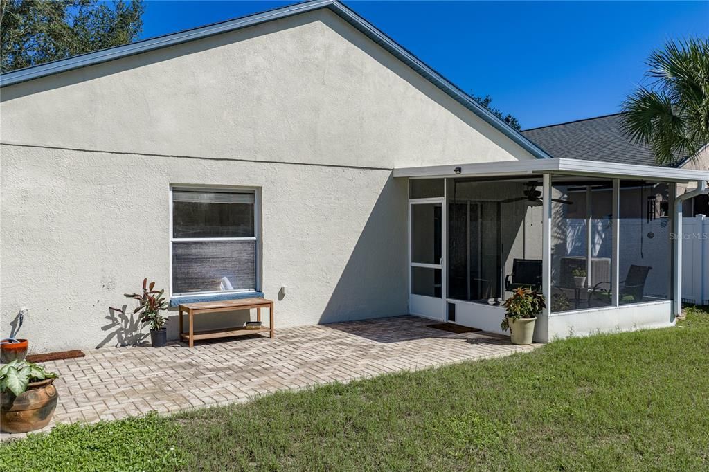 En Venta: $305,000 (3 camas, 2 baños, 1438 Pies cuadrados)