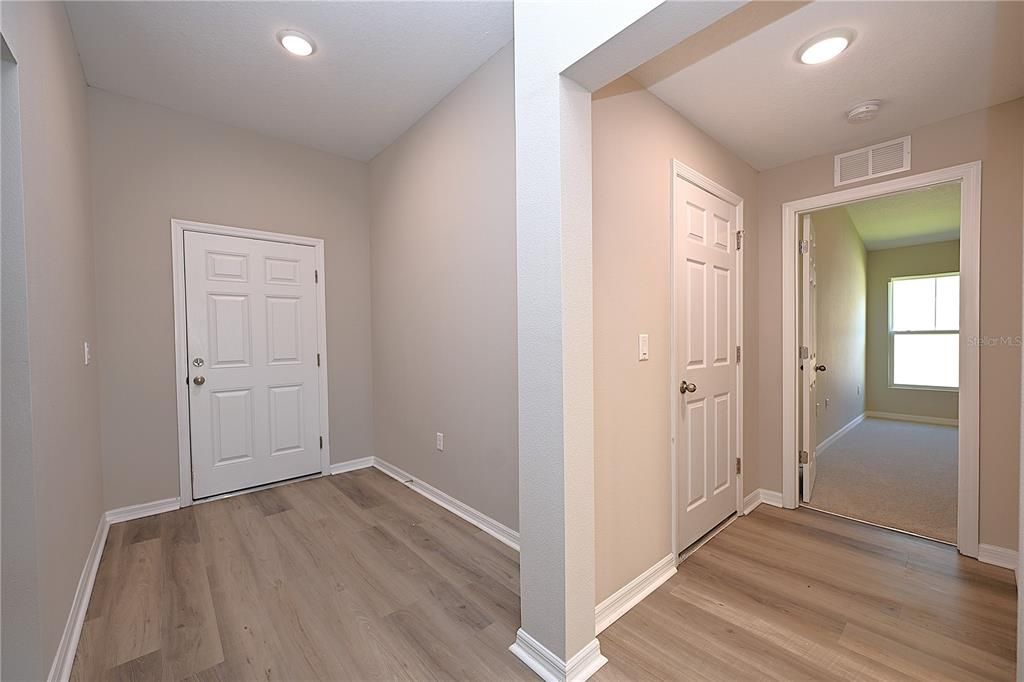 For Rent: $2,495 (4 beds, 2 baths, 1850 Square Feet)