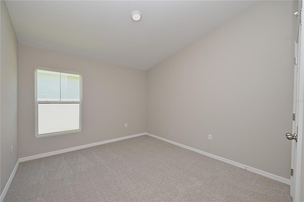For Rent: $2,495 (4 beds, 2 baths, 1850 Square Feet)