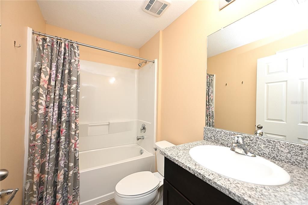 For Rent: $2,495 (4 beds, 2 baths, 1850 Square Feet)