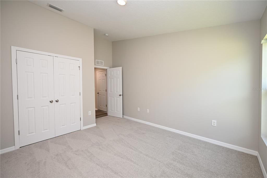 For Rent: $2,495 (4 beds, 2 baths, 1850 Square Feet)