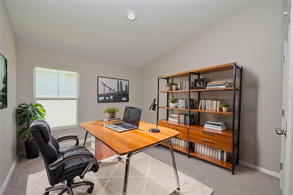 For Rent: $2,495 (4 beds, 2 baths, 1850 Square Feet)