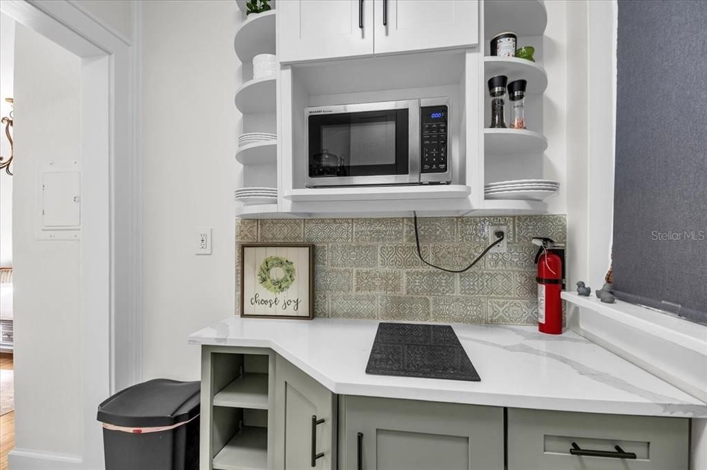 For Sale: $170,000 (0 beds, 1 baths, 364 Square Feet)