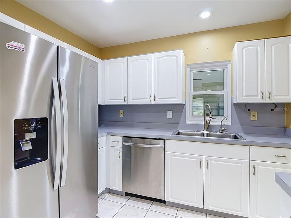 En Venta: $255,000 (2 camas, 2 baños, 1516 Pies cuadrados)