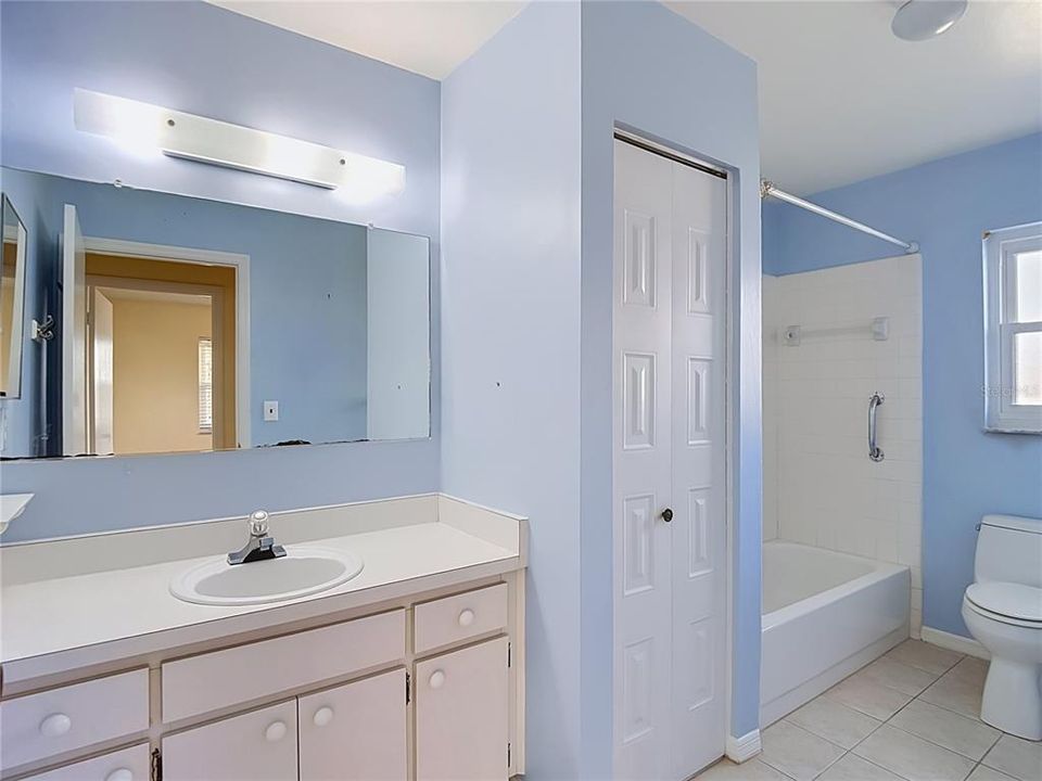 En Venta: $255,000 (2 camas, 2 baños, 1516 Pies cuadrados)