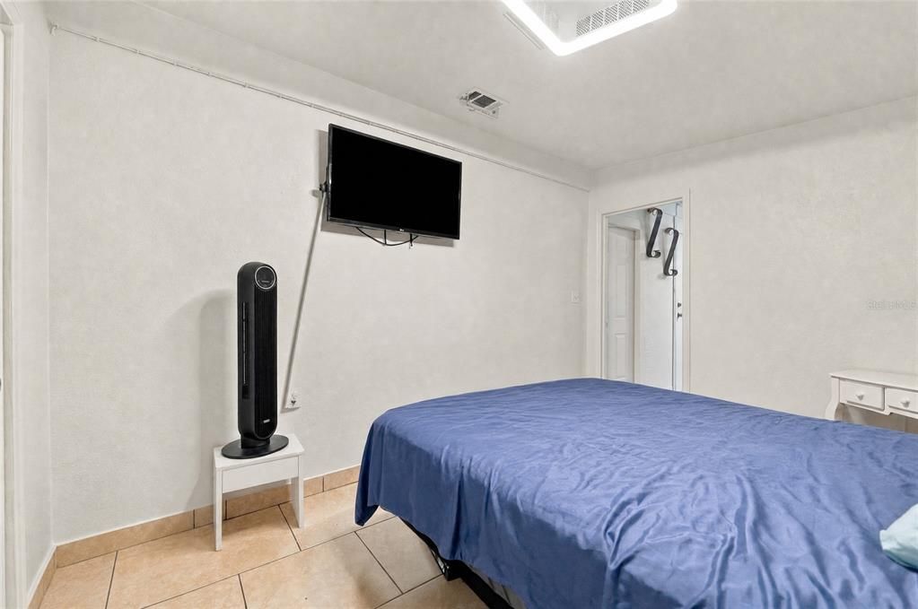 En Venta: $509,900 (5 camas, 3 baños, 2978 Pies cuadrados)