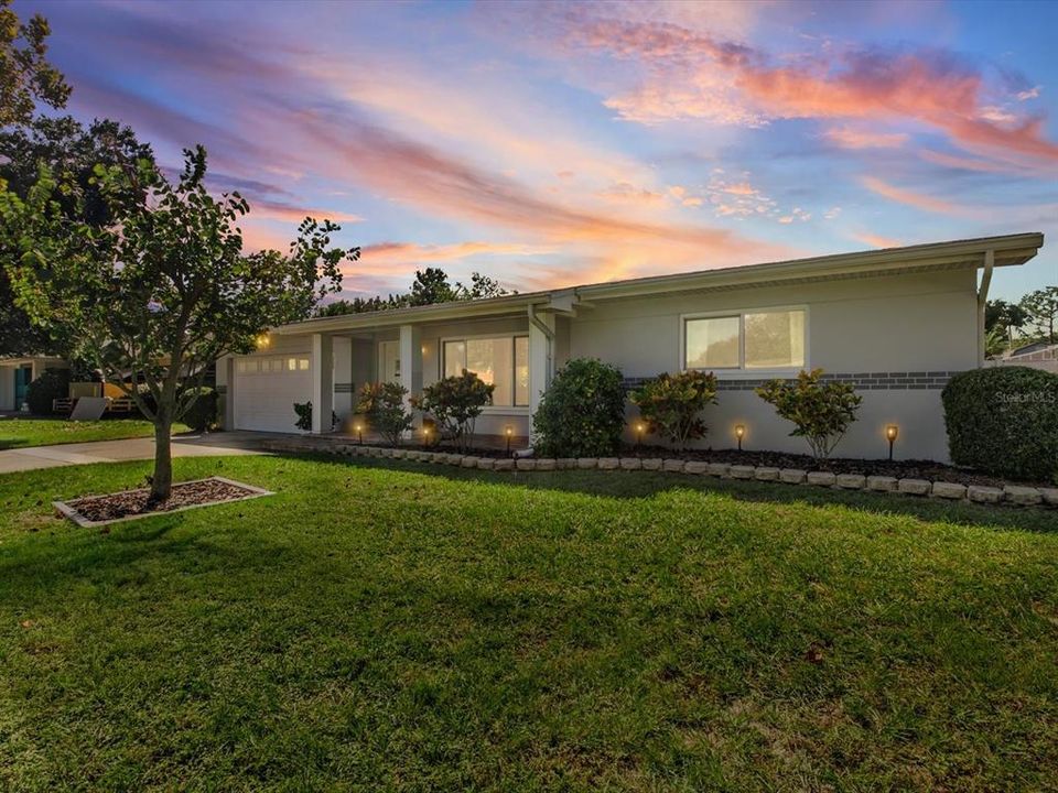 For Sale: $489,950 (3 beds, 2 baths, 1830 Square Feet)
