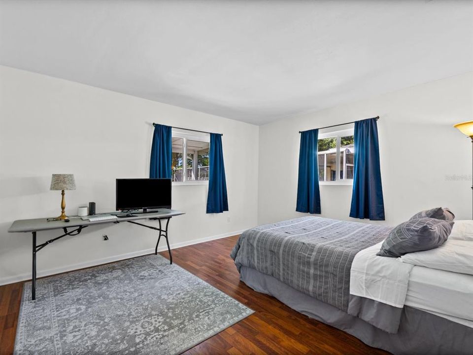 For Sale: $489,950 (3 beds, 2 baths, 1830 Square Feet)