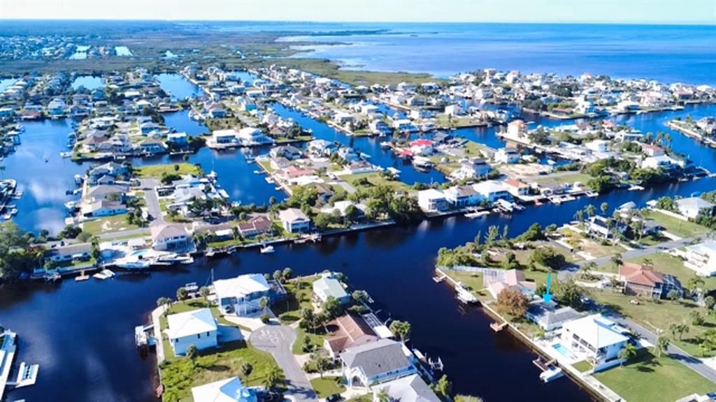 На продажу: $415,000 (3 спален, 2 ванн, 1580 Квадратных фут)
