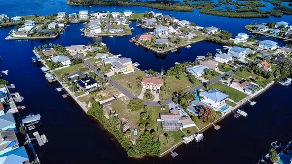 На продажу: $415,000 (3 спален, 2 ванн, 1580 Квадратных фут)