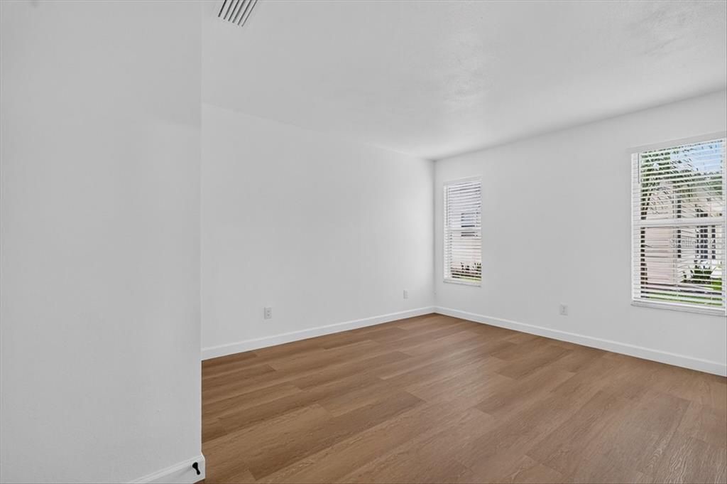 En Venta: $249,990 (3 camas, 2 baños, 1165 Pies cuadrados)