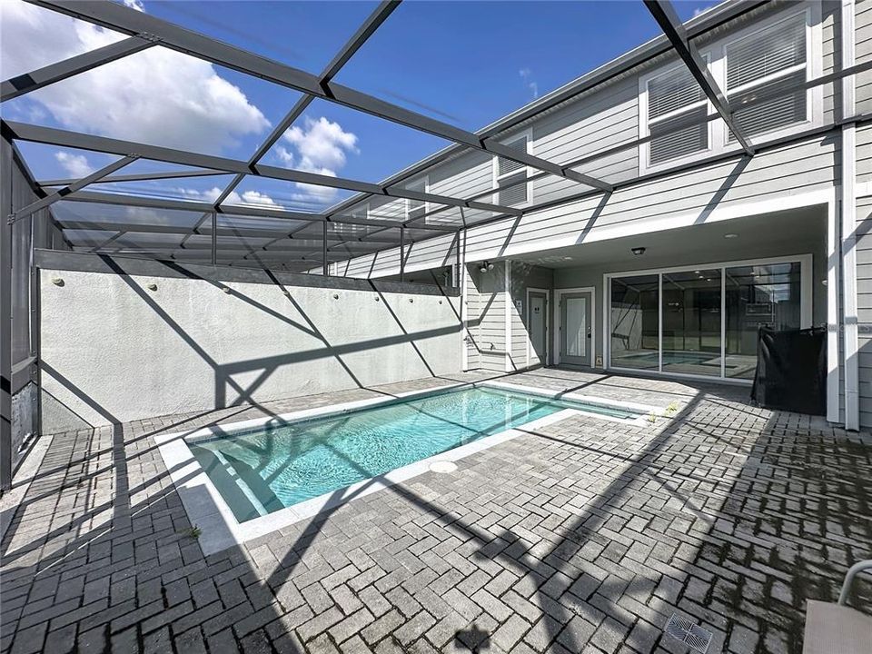 На продажу: $459,900 (5 спален, 4 ванн, 2240 Квадратных фут)