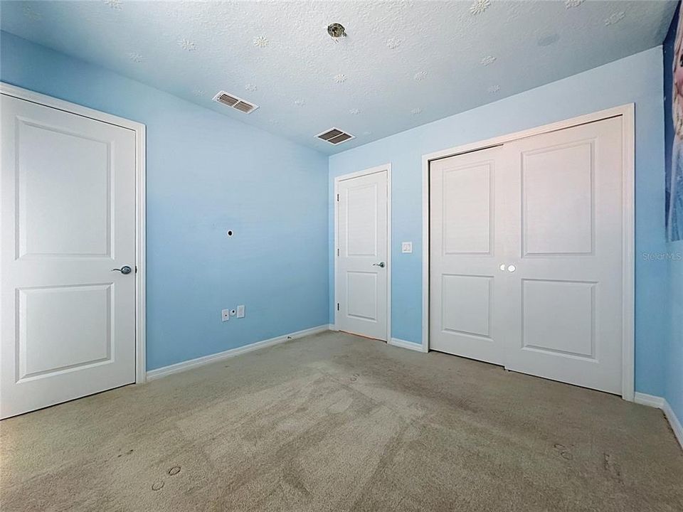 На продажу: $459,900 (5 спален, 4 ванн, 2240 Квадратных фут)