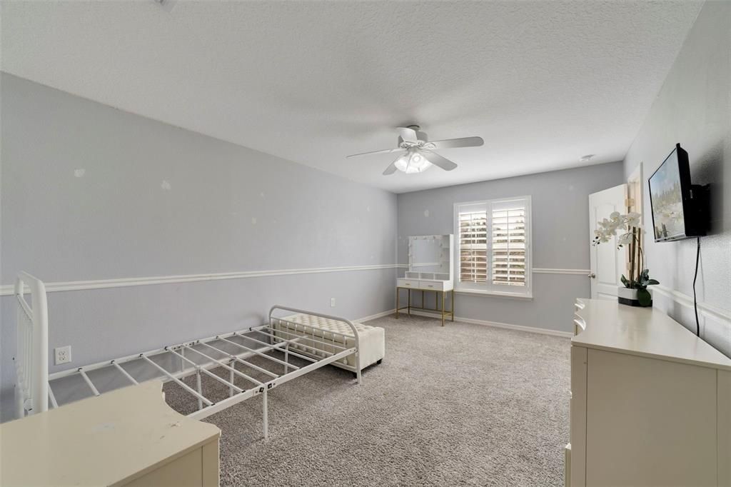 For Sale: $640,000 (4 beds, 4 baths, 3953 Square Feet)