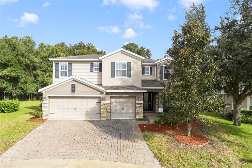 For Sale: $640,000 (4 beds, 4 baths, 3953 Square Feet)