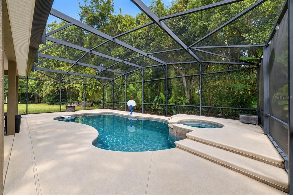 For Sale: $640,000 (4 beds, 4 baths, 3953 Square Feet)