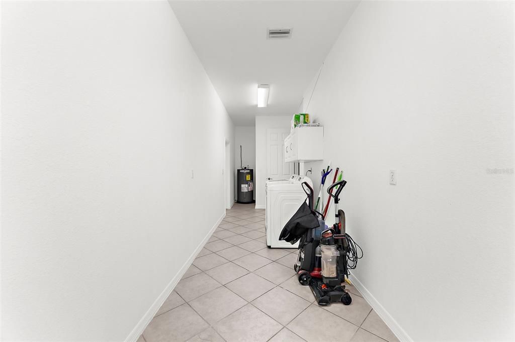 En Venta: $449,900 (3 camas, 2 baños, 1997 Pies cuadrados)