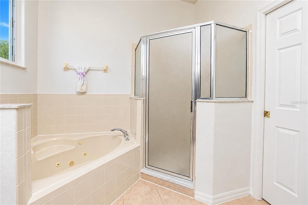 En Venta: $365,000 (3 camas, 2 baños, 1839 Pies cuadrados)