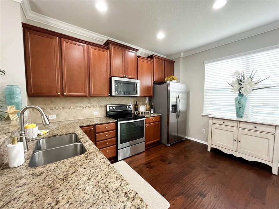 En Venta: $349,000 (3 camas, 2 baños, 1437 Pies cuadrados)