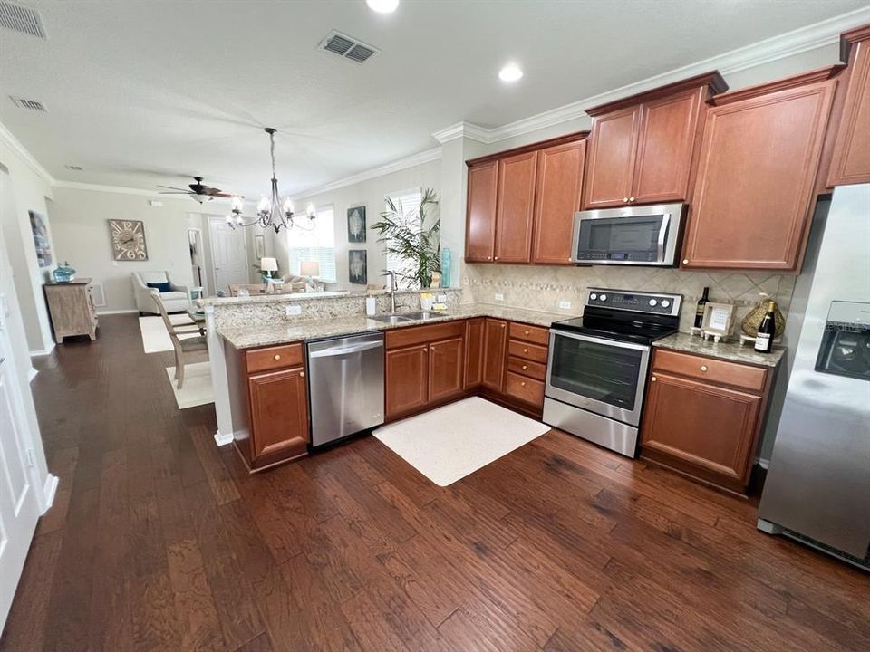 En Venta: $349,000 (3 camas, 2 baños, 1437 Pies cuadrados)