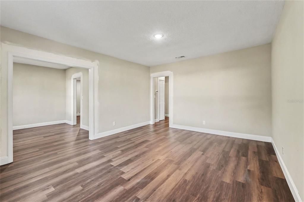 待售: $144,950 (3 贝兹, 2 浴室, 1264 平方英尺)