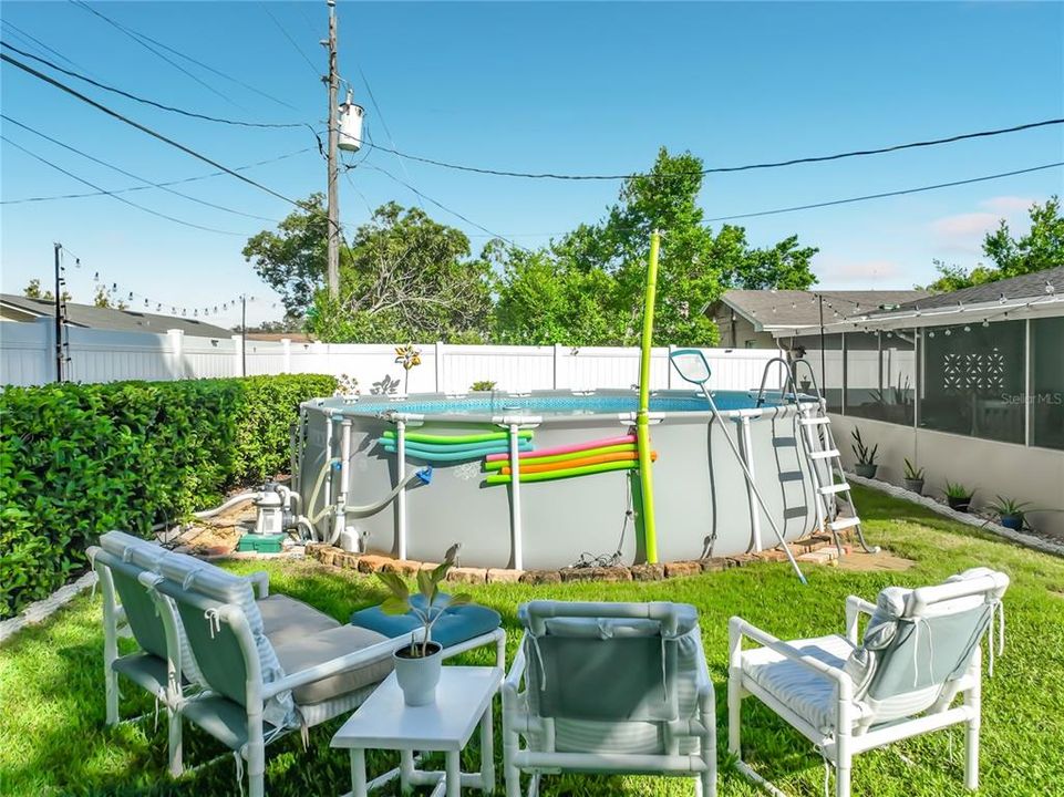 For Sale: $415,900 (3 beds, 2 baths, 1412 Square Feet)
