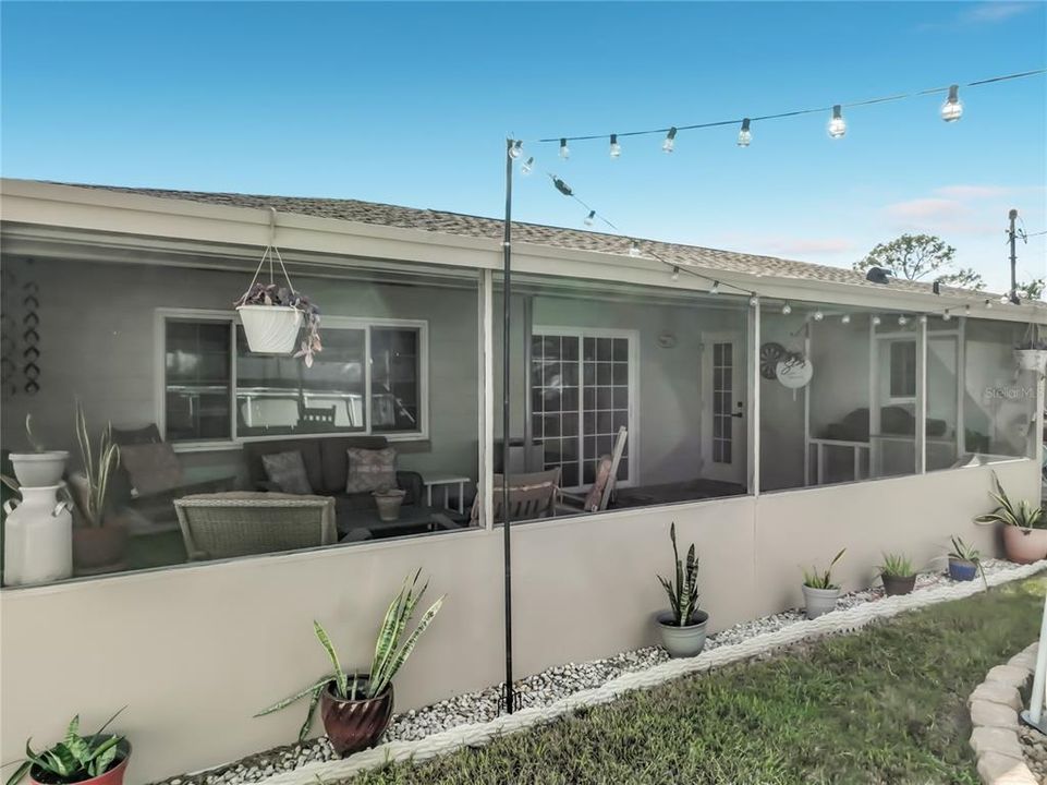For Sale: $415,900 (3 beds, 2 baths, 1412 Square Feet)