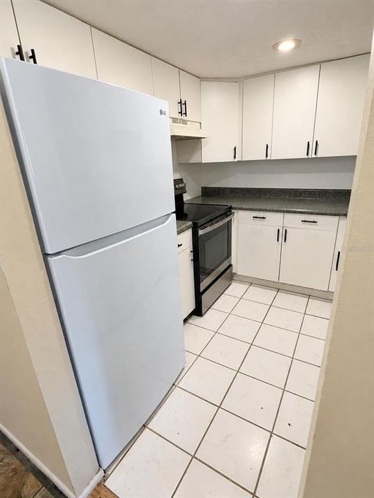 В аренду: $1,375 (2 спален, 2 ванн, 897 Квадратных фут)