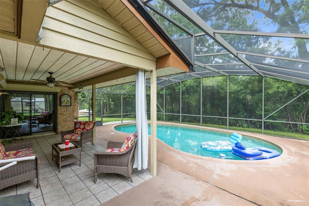 En Venta: $475,000 (3 camas, 2 baños, 2124 Pies cuadrados)